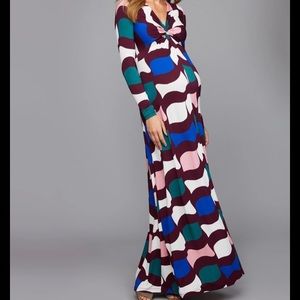 Pea in the pod maternity dress